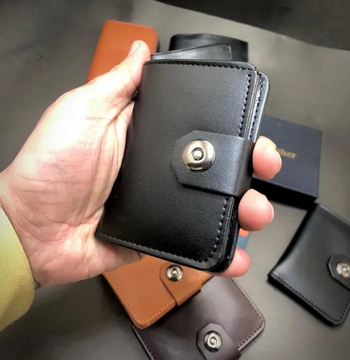 Sleek Wallet &Card Holder