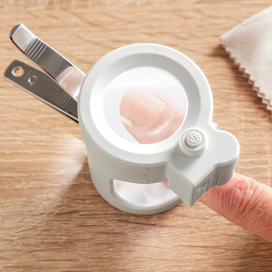 Magnifying Nail Clipper