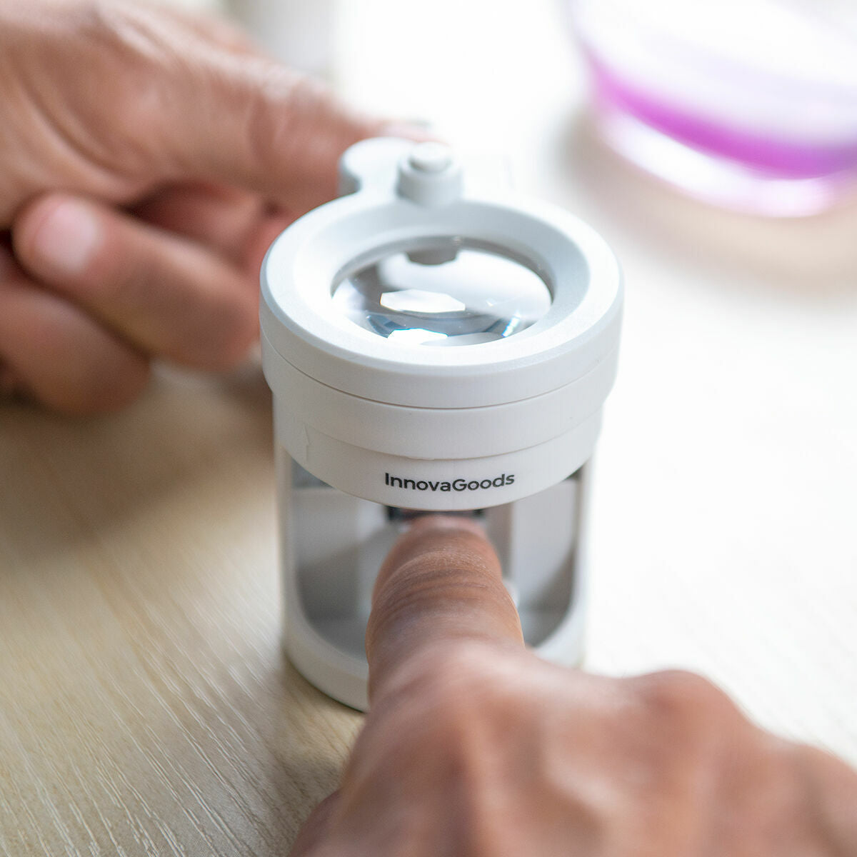 Magnifying Nail Clipper